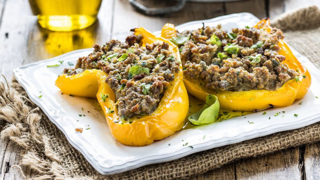 Poivrons Farcis Riz Viande Hachée à La Marocaine Poivrons farcis à la viande hachée très délicieux