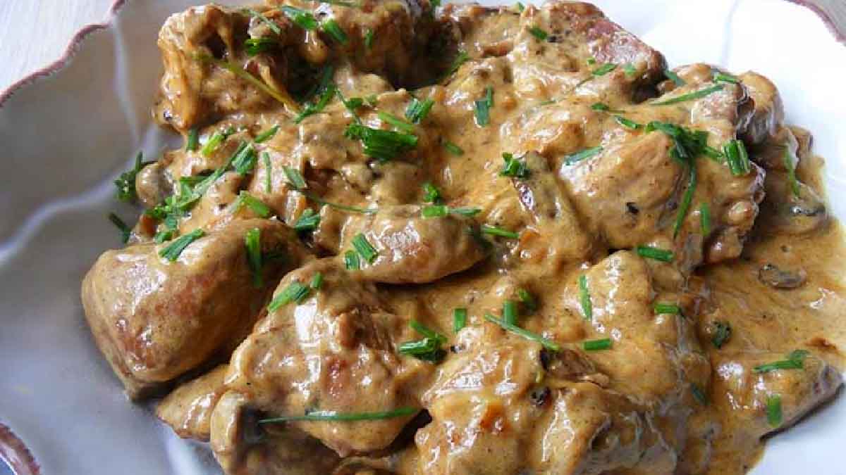 Saut De Porc Aux Champignons La Normande Un Plat Succulent Au Go t Saut De Porc Aux Champignons La Normande Un Plat Succulent Au Go t