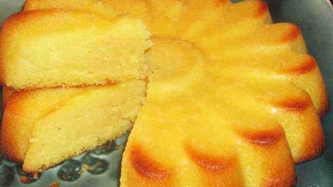 Gâteau au yaourt au citron: moelleux, appétissant et délicieux