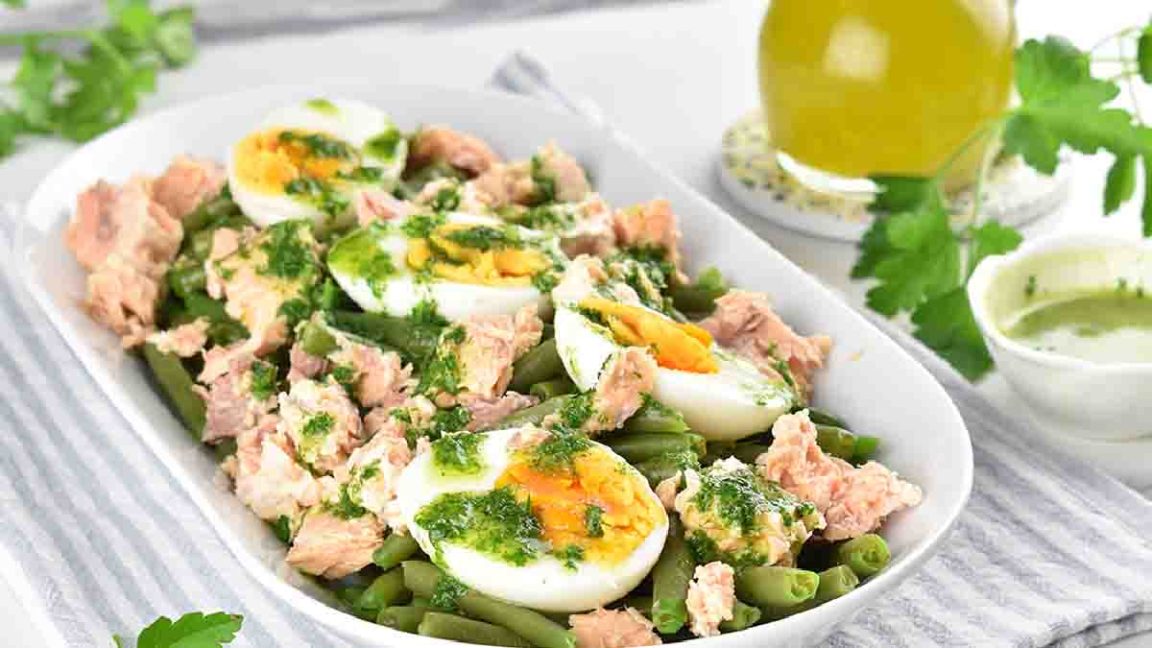 Salade de haricots verts au saumon simple, saine et légère