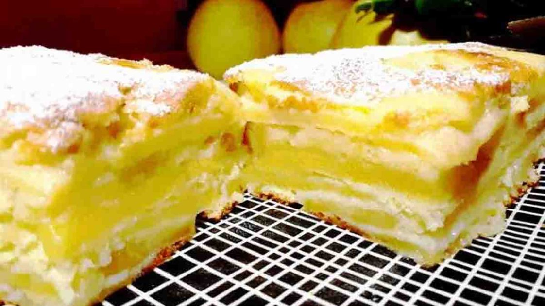 Gâteau flan aux pommes: un dessert exquis et délicat