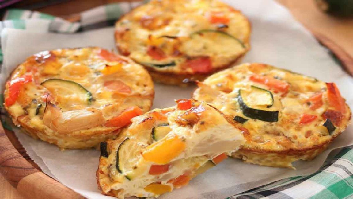 Mini quiches sans pâte aux légumes: très délicieux et moelleux