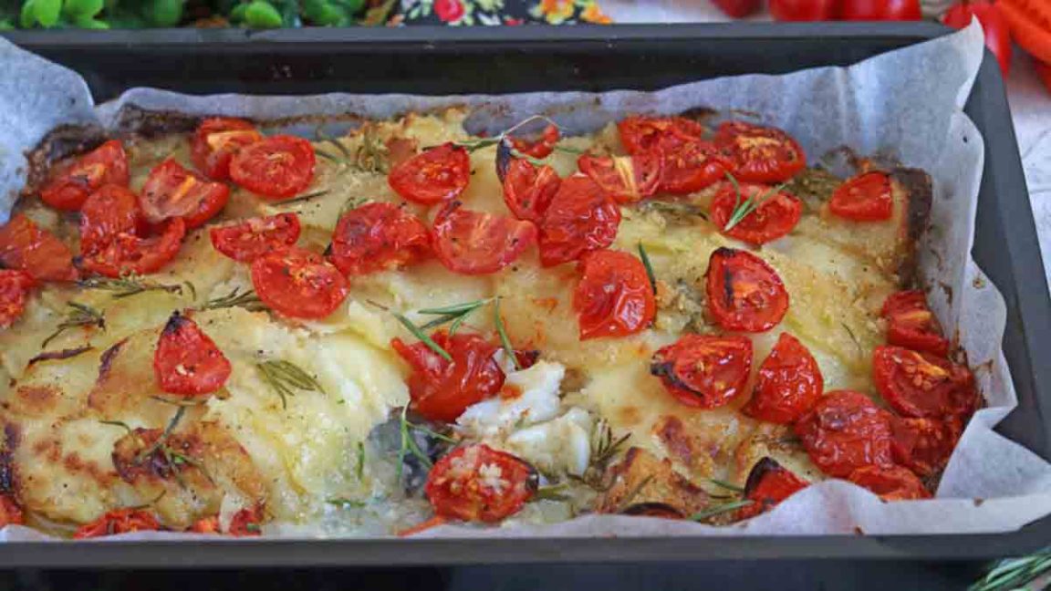 Pommes de terre au cabillaud: cuites au four, simples, saines et