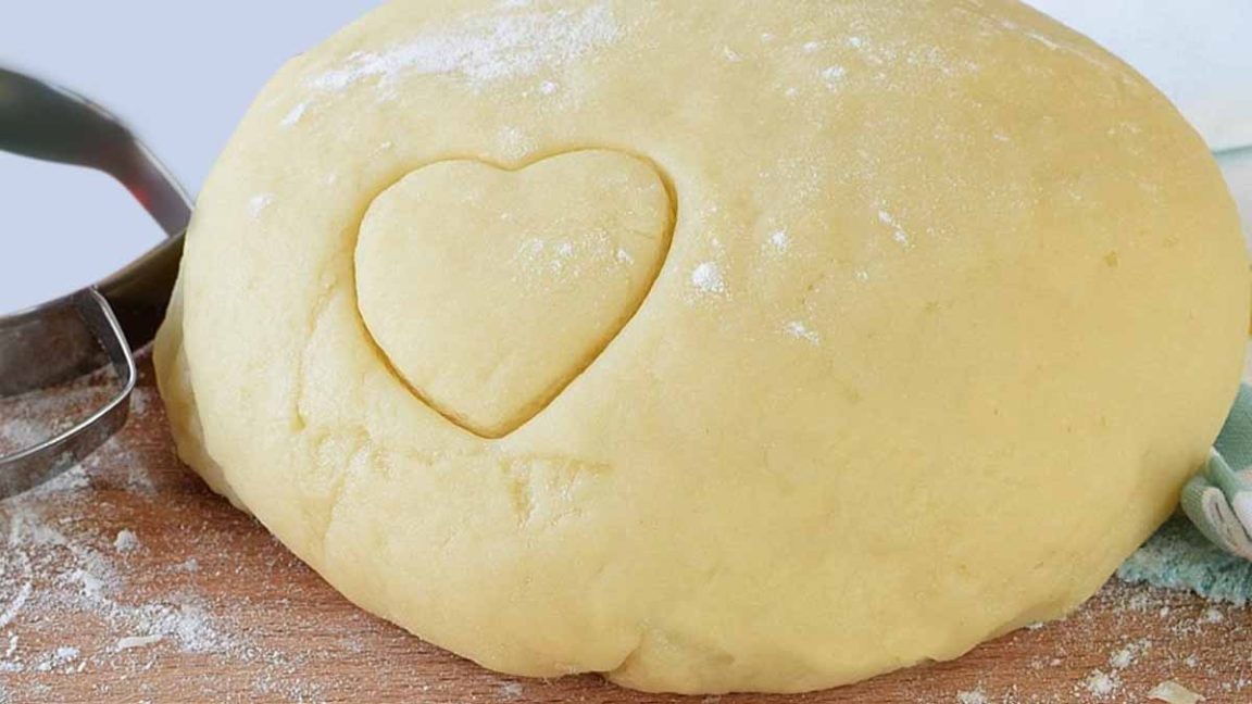 Comment faire une pâte brisée parfaite et comment la récupérer si elle