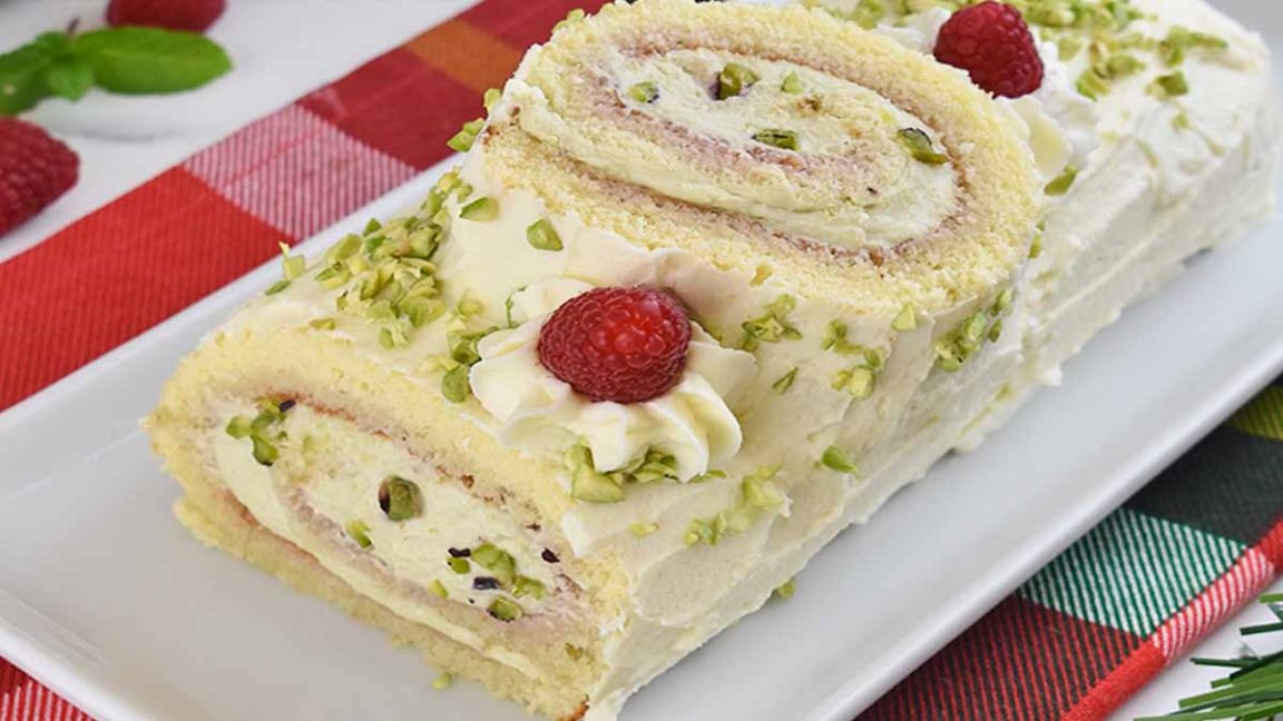 Bûche de Noël au mascarpone et aux pistaches: une recette originale ...