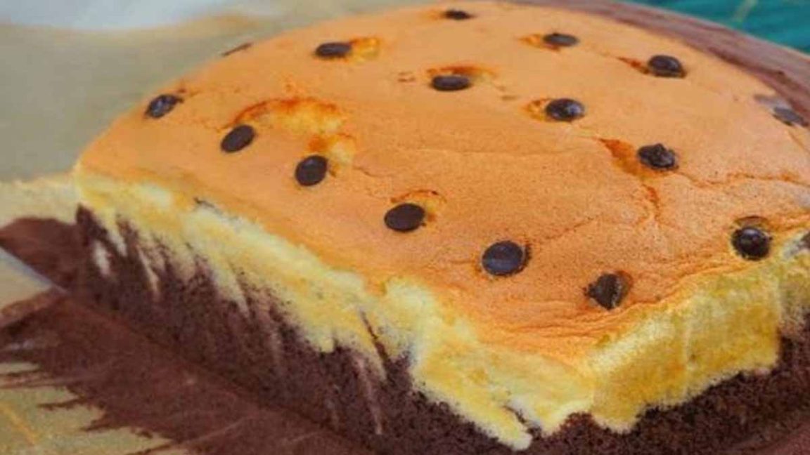 Gâteau au lait et au cacao: gourmand et super moelleux