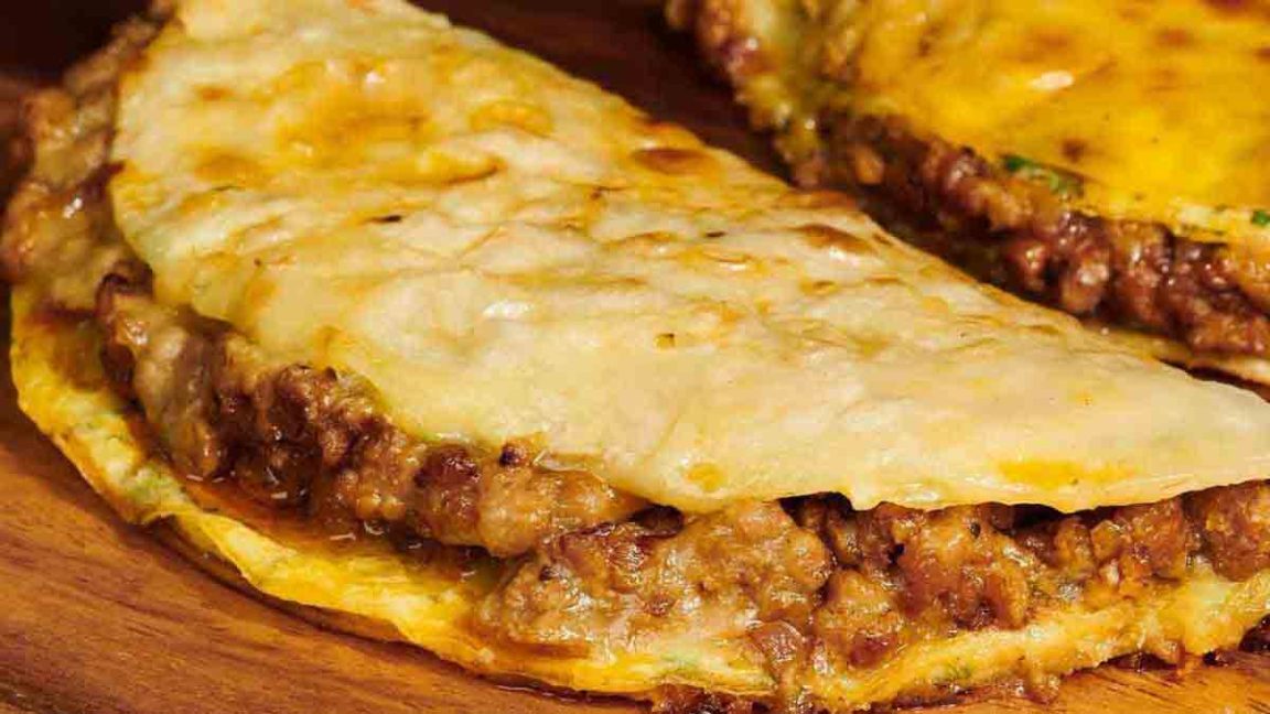 Wraps à la viande hachée et au cheddar super bons et gourmands, prêts