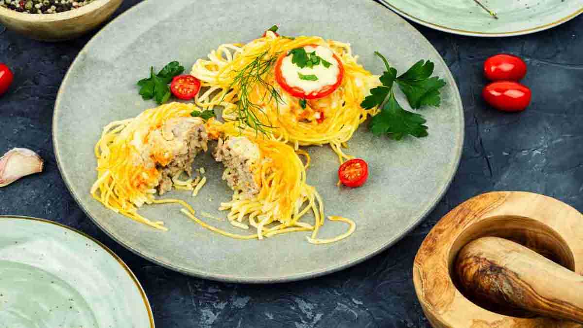 roulés de spaghettis croustillants à la friteuse à air