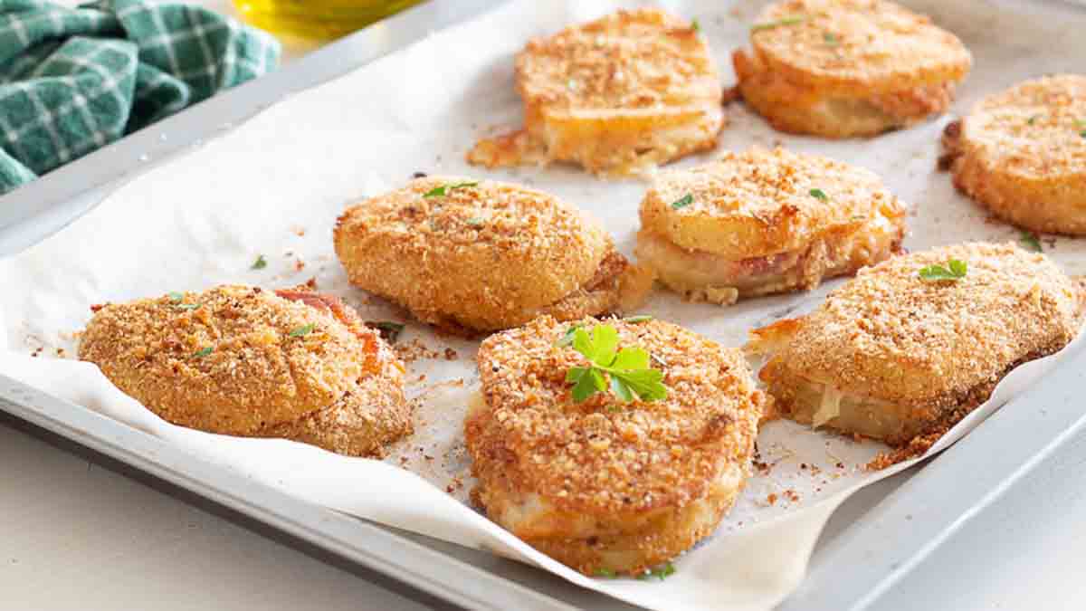 côtelettes de pommes de terre au jambon et au fromage