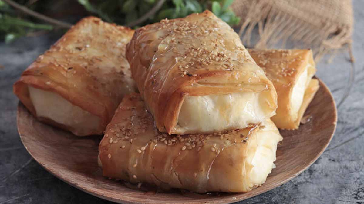 feuilletés à la pâte filo farcis de fromage grec