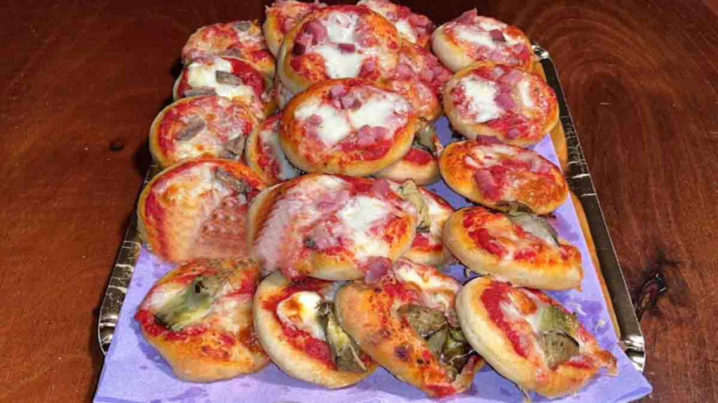 mini-pizzas au lait au thermomix