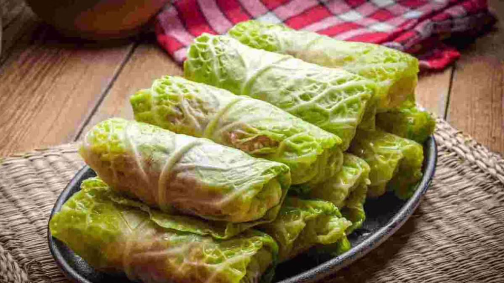 roulés de chou farcis à la saucisse et mortadelle