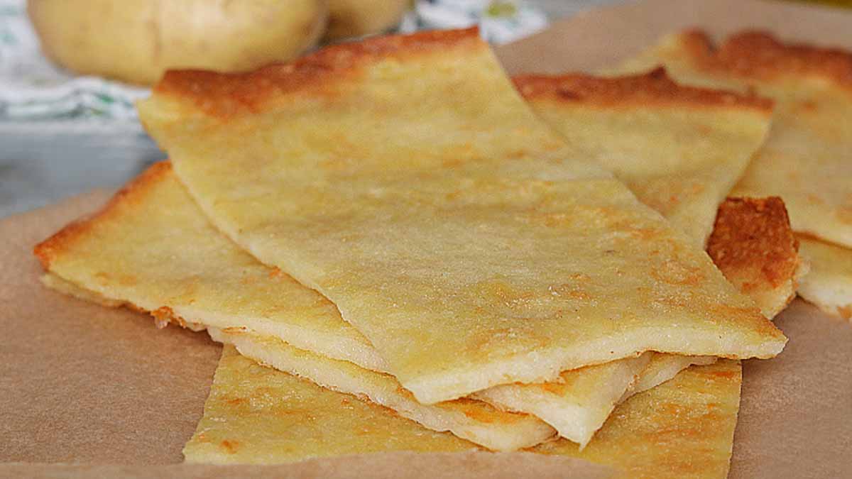 schiacciata aux pommes de terre râpées