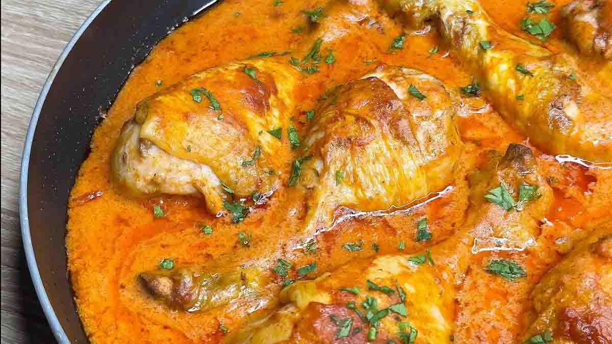 cuisses de poulet et sa sauce spéciale