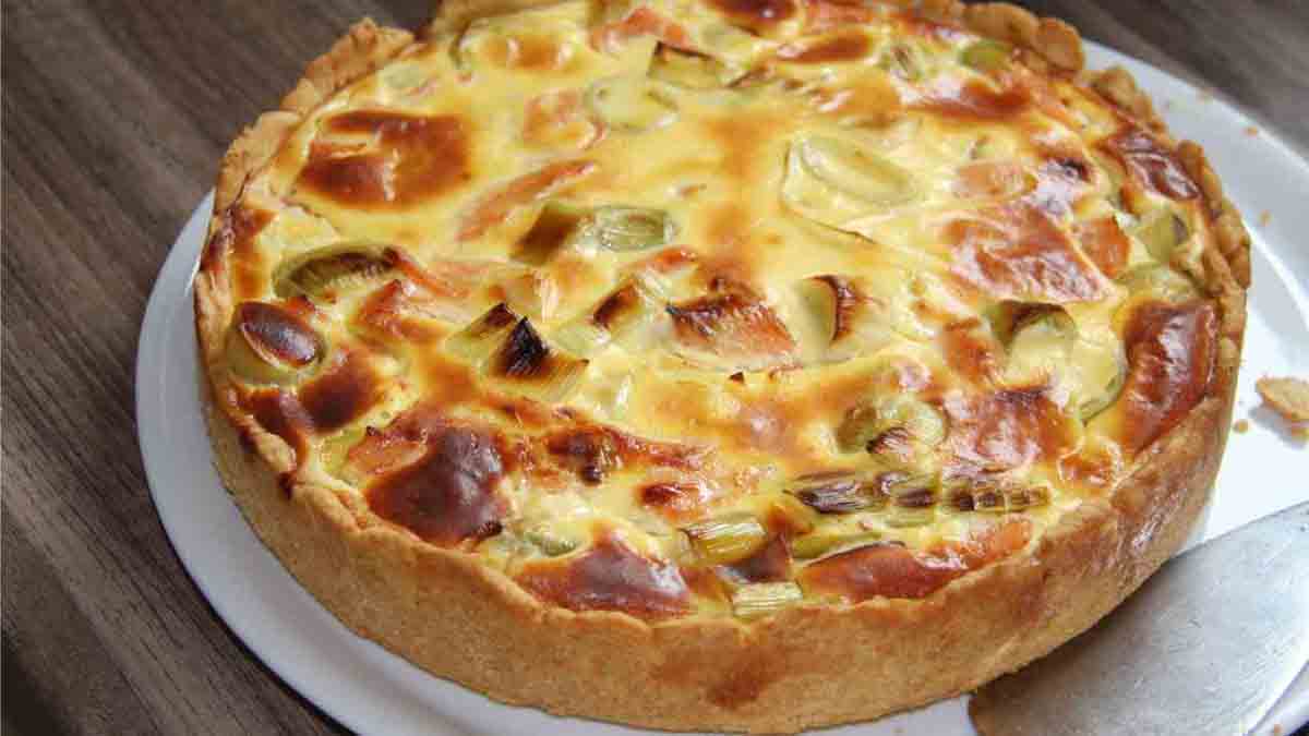 gâteau salé aux cœurs d'artichauts et au jambon fromage