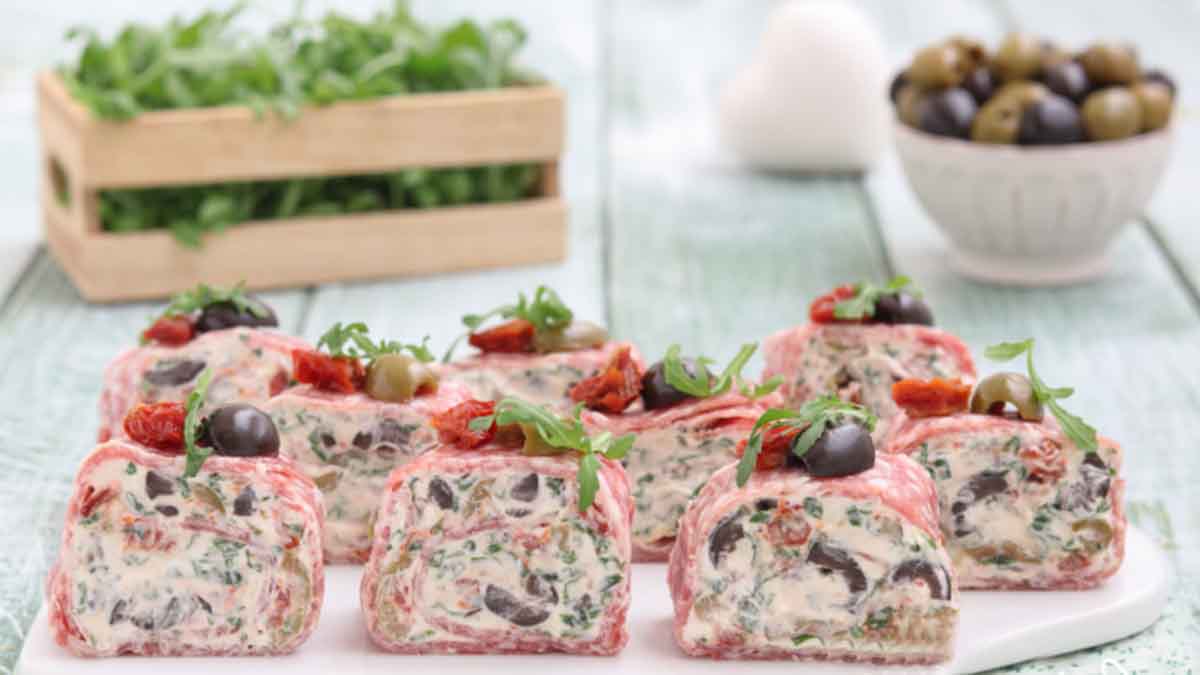 rouleaux de salami généreusement farcis