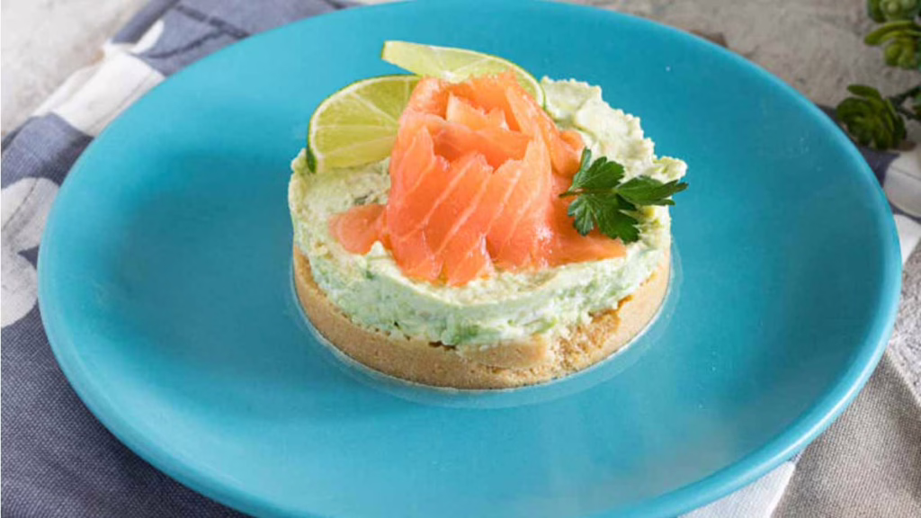 cheesecake à l'avocat et au saumon