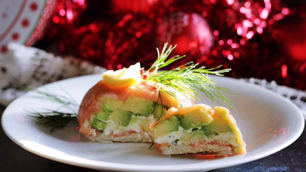 dôme de saumon fumé à l’avocat et au cream cheese