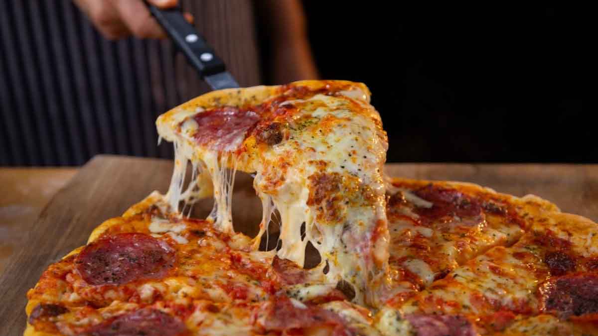 pizza farcie aux pâtes