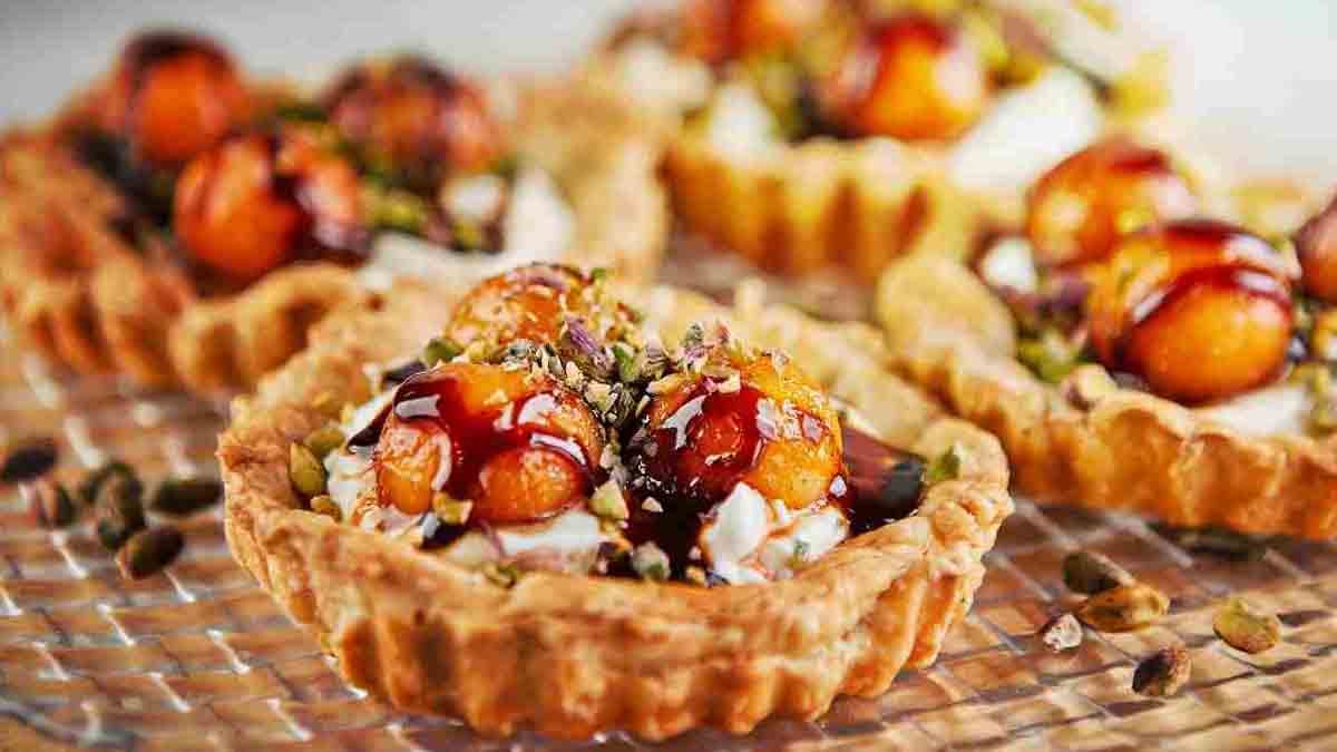 tartelettes fourrées à la crème de mascarpone aux fruits secs