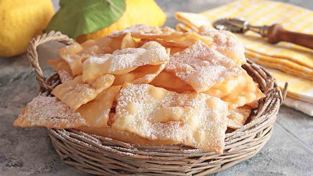 chiacchiere au citron