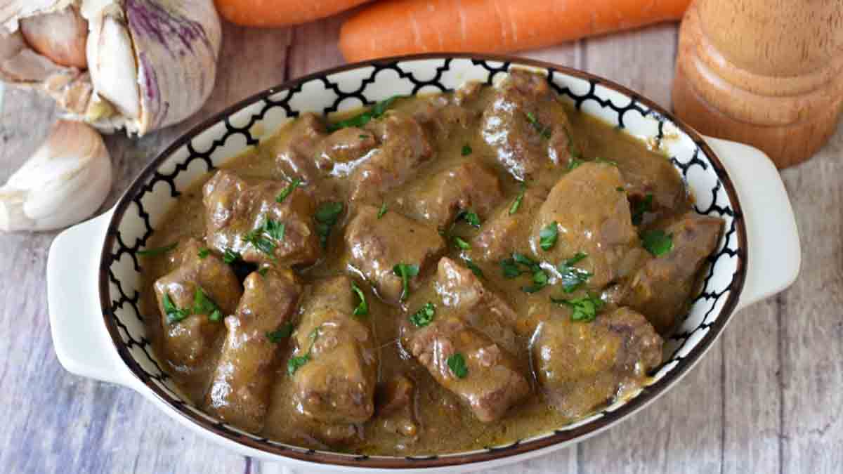 ragoût de bœuf en sauce