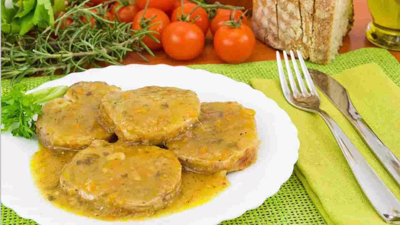 Comment j’ai révolutionné mes dîners avec un rôti de porc au vin pour moins de 10 euros