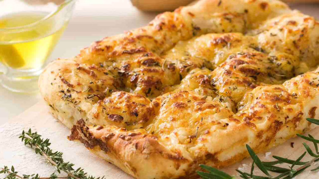 Focaccia à l'airfryer : sans pétrissage ni perte de temps, moelleuse à l'intérieur et croustillante à l'extérieur, prête en 5 minutes dès aujourd'hui !