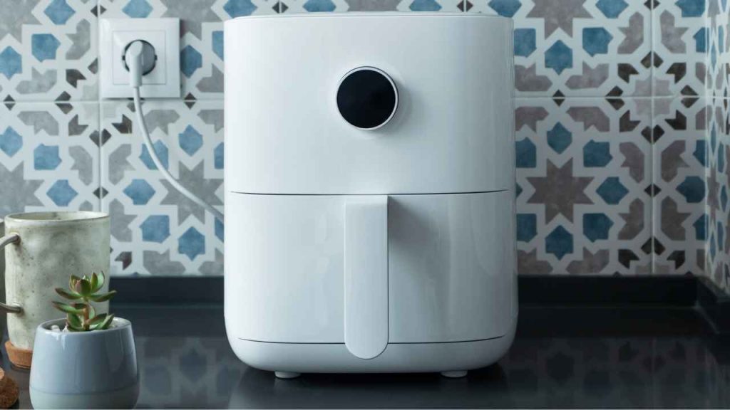 Friteuse à air : une utilisation incorrecte peut la transformer en piège fatal, prenez des mesures immédiatement  
Par Francesca Guglielmino - 17 mars 2025
