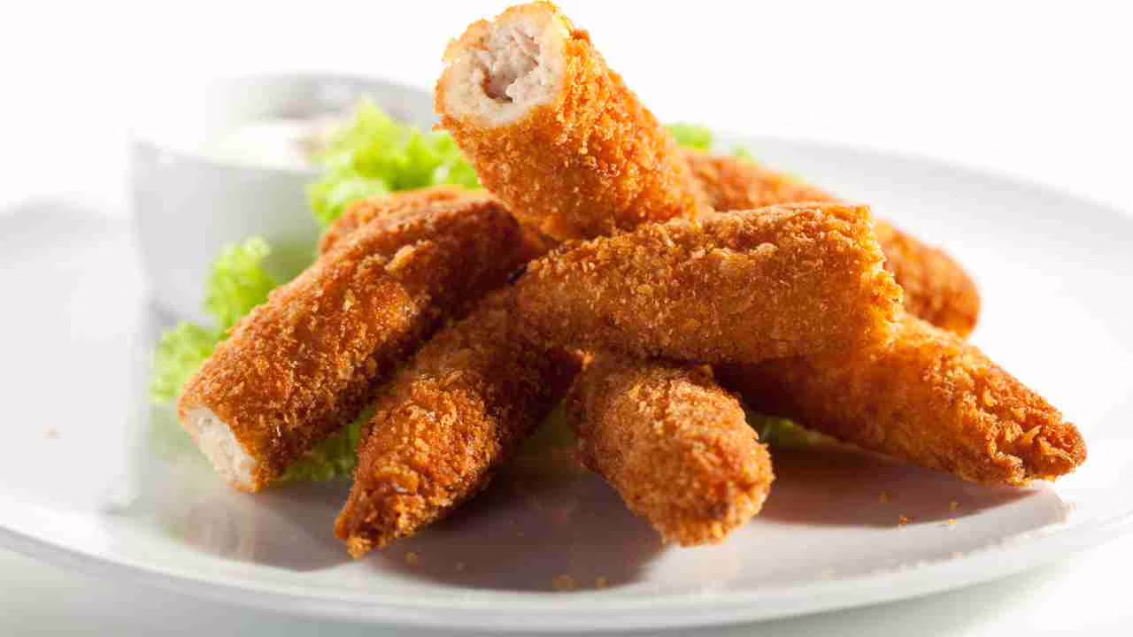 Il suffit d'un peu de poulet pour que le dîner disparaisse en un clin d'œil, un délice filant à souhait