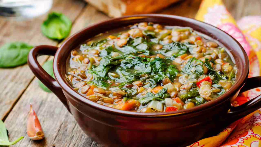 La combinaison de ces ingrédients rend la soupe non seulement délicieuse, mais aussi ultra-légère, je perds du poids en quelques jours.
