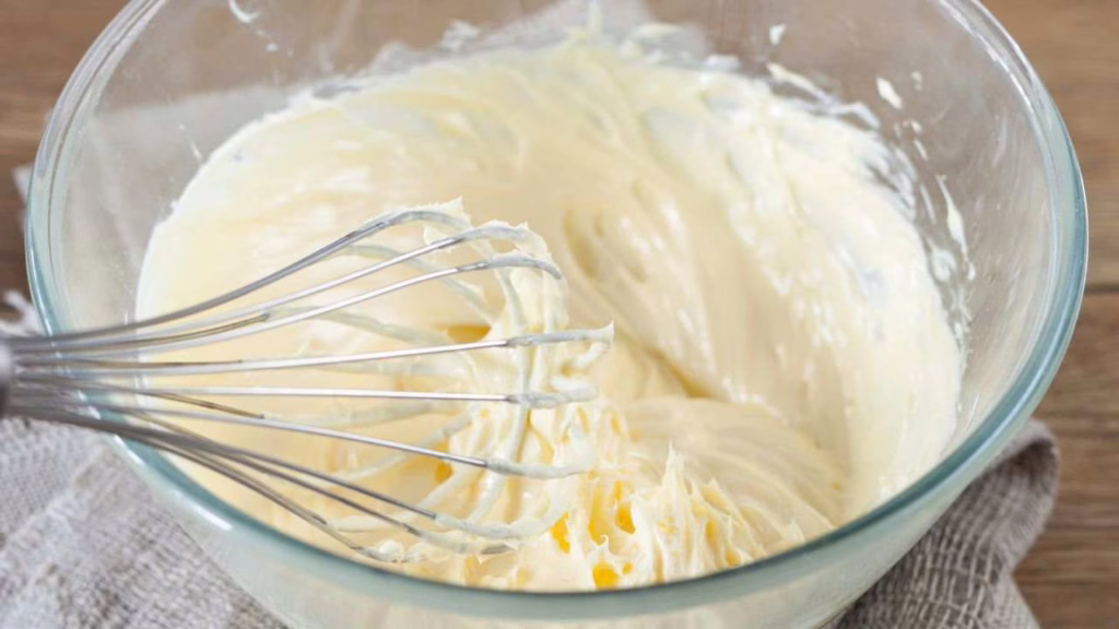 La crème chantilly me posait toujours problème, mais depuis que j'ai découvert cette recette, je fais toujours sensation !