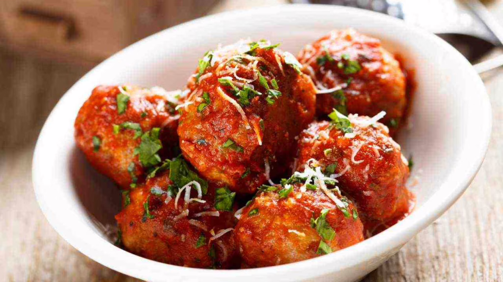 Les boulettes à la sicilienne se préparent ainsi, me disait toujours ma grand-mère qui ne se trompait jamais !