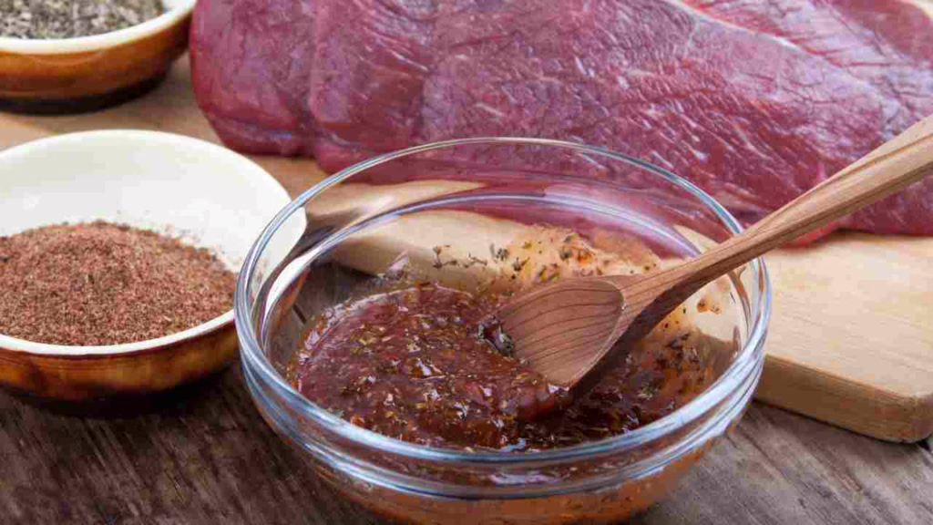 Maîtrisez l'art de la grillade : découvrez comment mariner votre viande pour un goût exceptionnel avant la cuisson
