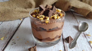 Dessert au Nutella et chocolat de Pâques à la cuillère moelleux et gourmand qui rivalise avec le tiramisu