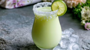 Limonata brésilienne crémeuse au lait condensé la boisson sans alcool qui rafraîchit toute la famille