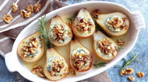 Poires au four au gorgonzola et noix fondantes l'entrée raffinée qui rivalise avec les classiques de brasserie