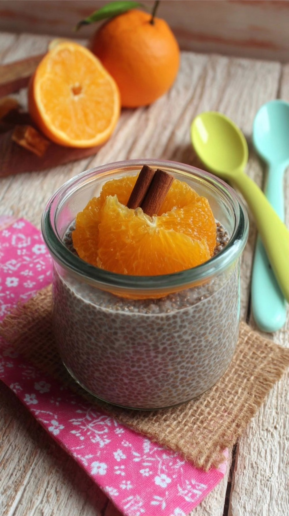Pudding de chia onctueux et parfumé le petit-déjeuner énergisant qui rivalise avec les céréales du matin