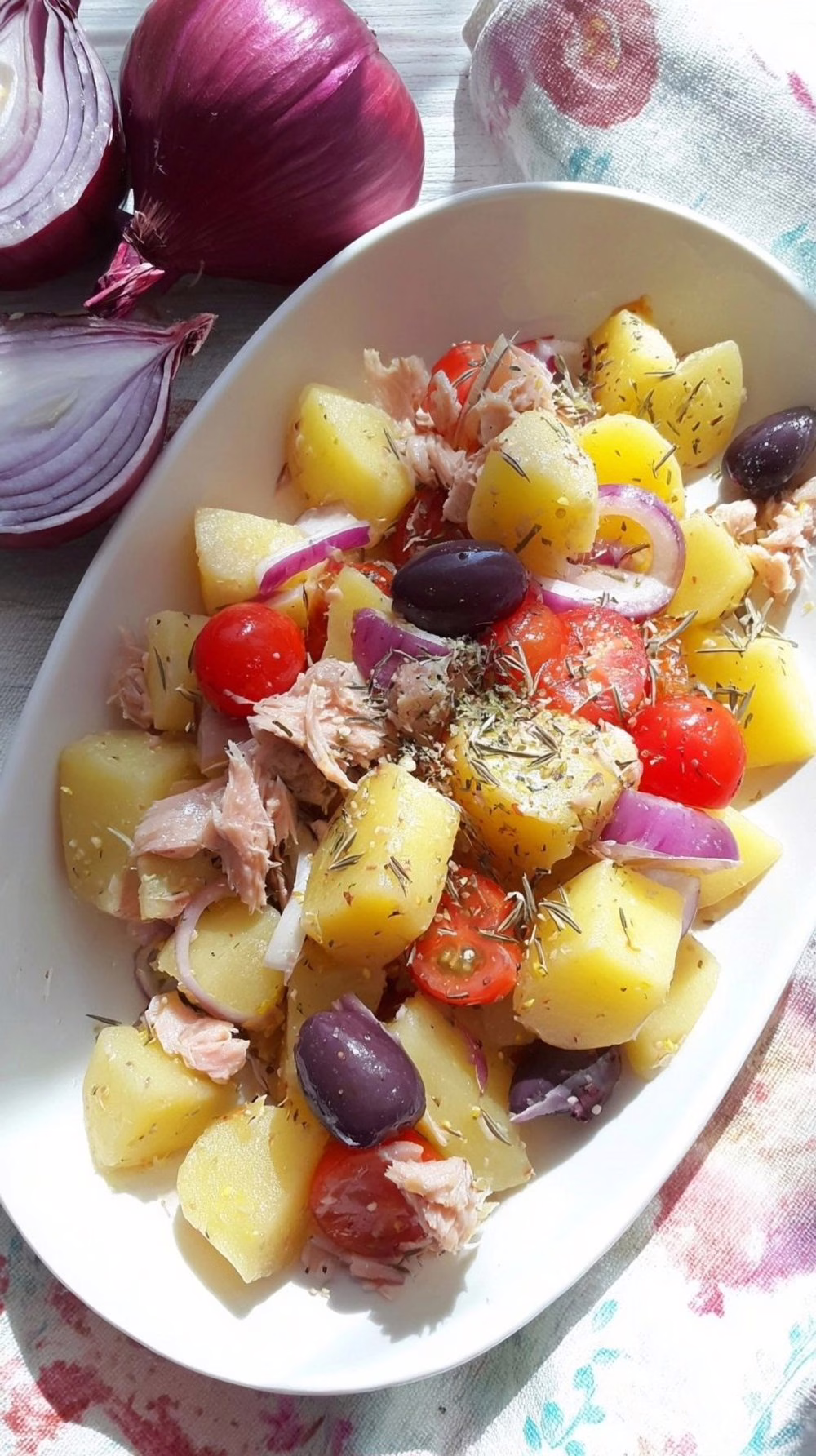 Salade de pommes de terre à l'éolienne la version sicilienne qui révolutionne vos accompagnements d'été