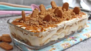 Tiramisu à la crème Lotus moelleux et irrésistible une alternative gourmande au classique qui va faire fondre tous les becs sucrés