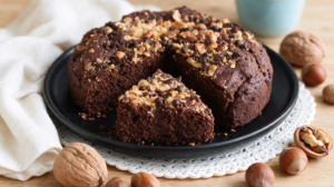 Gâteau aux fruits secs et cacao fondant la star des goûters d'automne
